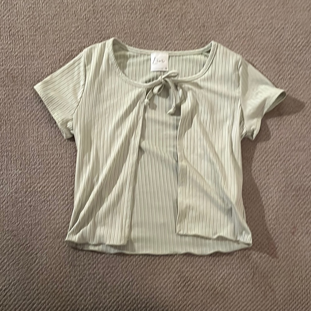 Green crop top